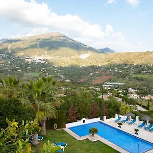 Hotel Cortijo De Salia, Alcaucín